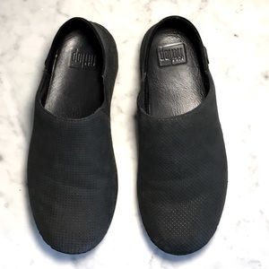 Fit Flop Size 9 Black Perforated Slip Ons